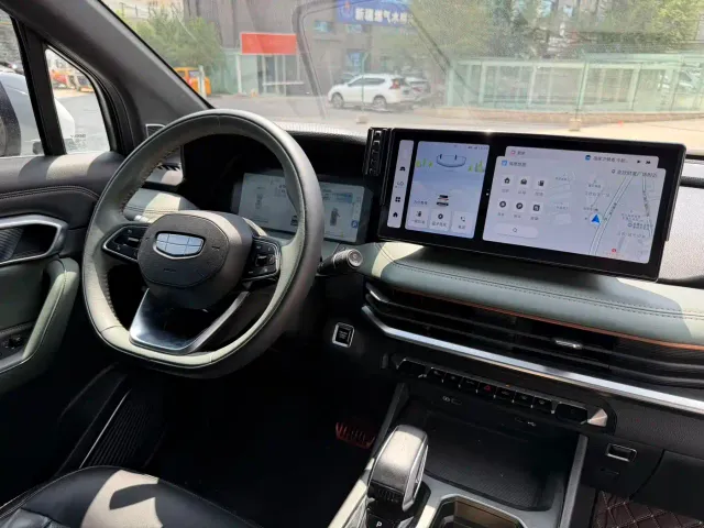 Geely Haoyue L — Фото автомобиля 13