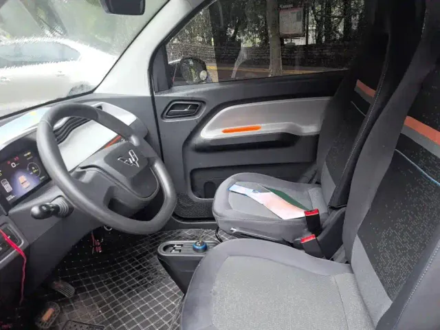 Wuling Hongguang Mini EV — Фото автомобиля 16