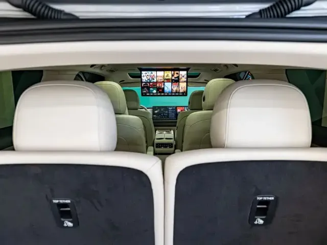Li Auto Li i8 2025 Standard Edition — Фото автомобиля 8