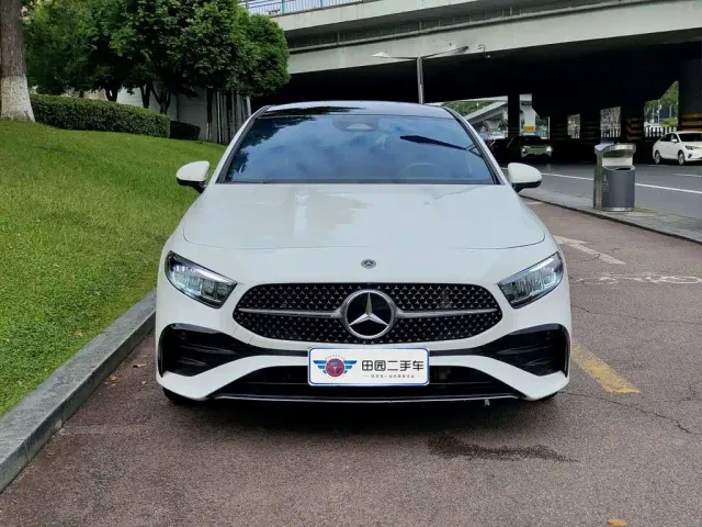 Mercedes-Benz A-Class — Фото автомобиля 2