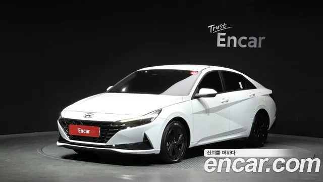 Фотография автомобиля — Hyundai Avante CN7