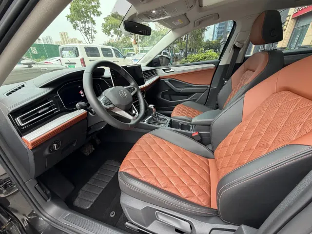 Volkswagen Sagitar — Фото автомобиля 4