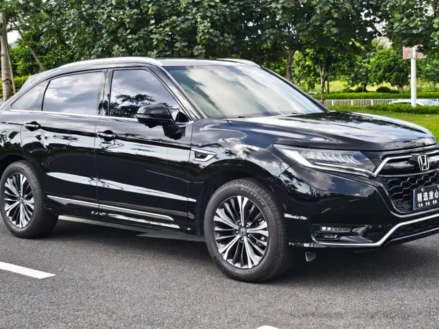 Honda UR-V — Фото автомобиля 3