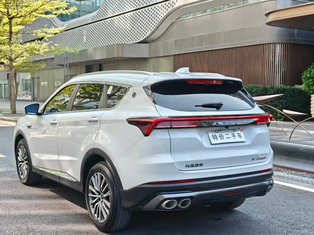 Jetour X70 Plus — Фото автомобиля 10