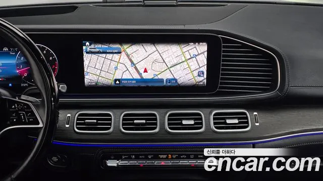 Mercedes-Benz GLS-Class — Фото автомобиля 17