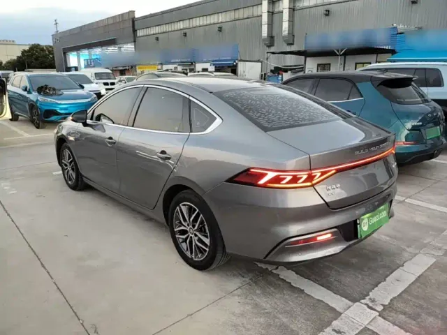 BYD Qin PLUS — Фото автомобиля 4