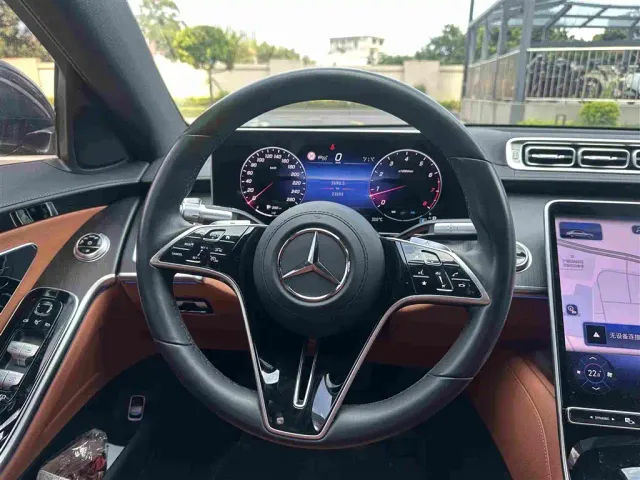 Mercedes-Benz S-Class — Фото автомобиля 13