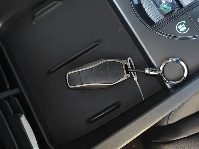 BYD Seal 06 — Фото автомобиля 8