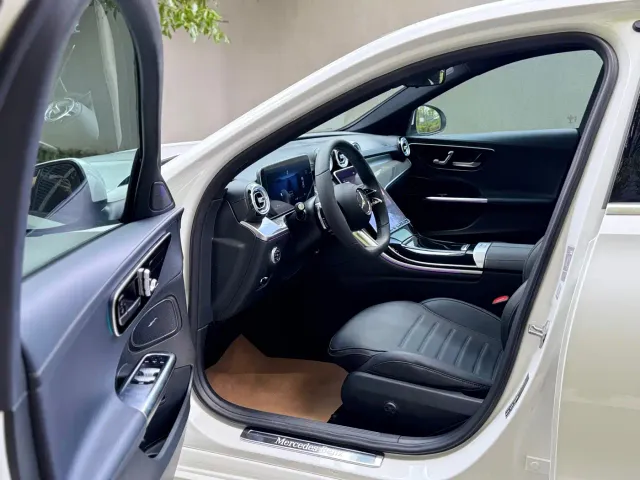 Mercedes-Benz C-Class — Фото автомобиля 4