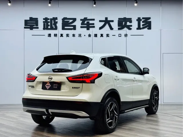 Nissan Qashqai — Фото автомобиля 7