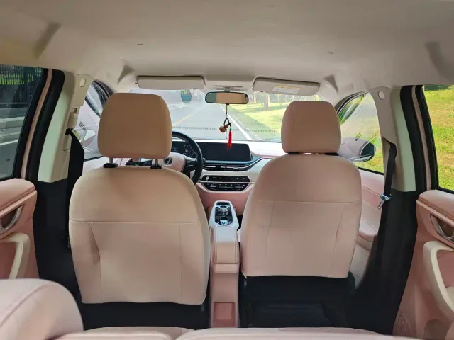 Changan Benben E-Star — Фото автомобиля 15