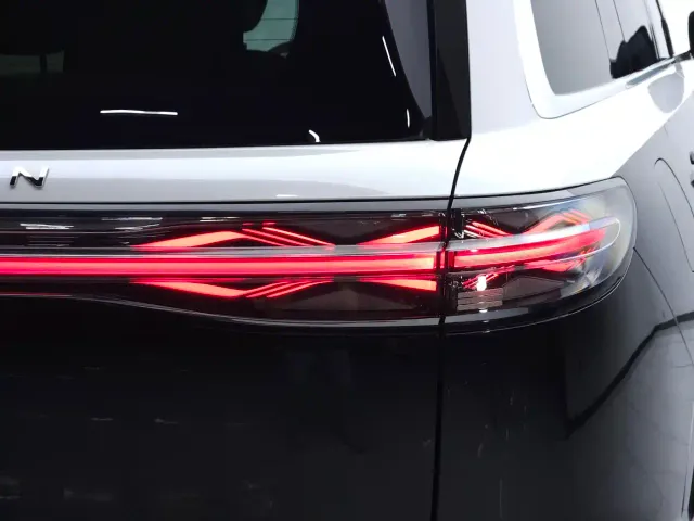 Chery Fengyun Fengyun T11 2024 Base Model — Фото автомобиля 24