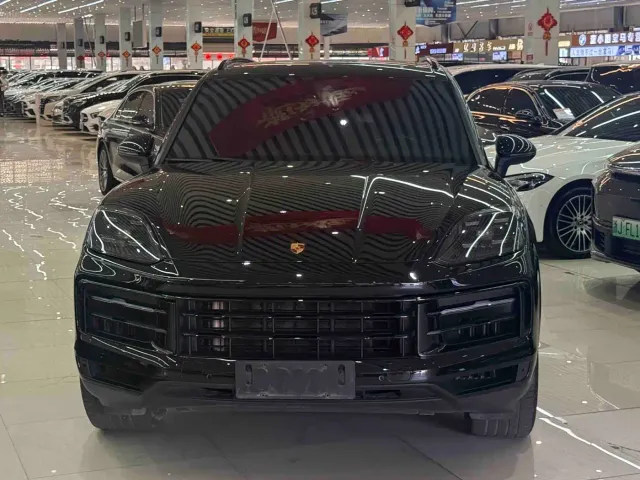 Porsche Cayenne — Фото автомобиля 2