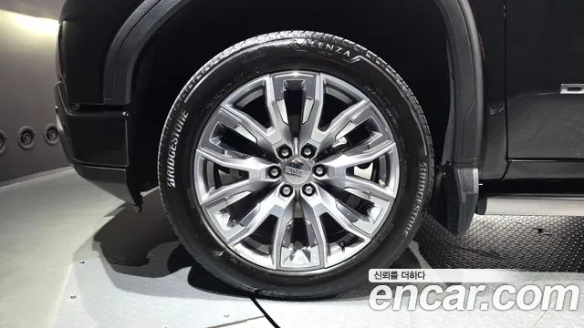 GMC Sierra — Фото автомобиля 5