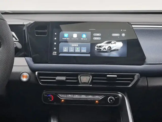 GAC Trumpchi GS3 — Фото автомобиля 12