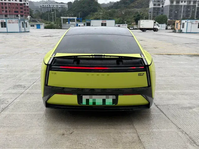 Xpeng P7 — Фото автомобиля 7