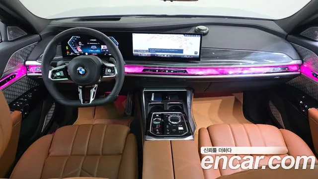 BMW 7-Series 7 серия (G70) 740i xDrive M Sport — Фото автомобиля 7