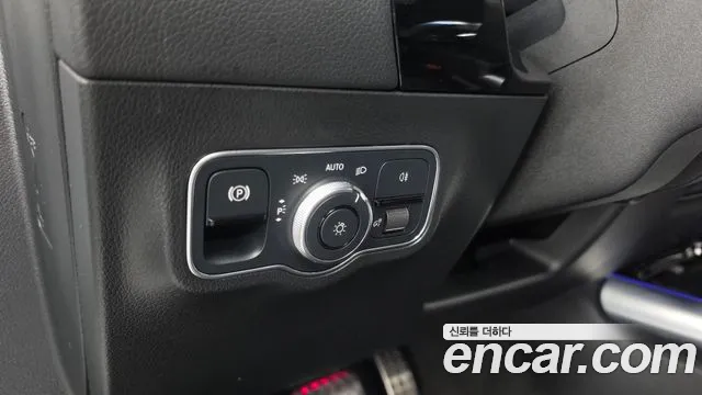 Mercedes-Benz EQA — Фото автомобиля 7