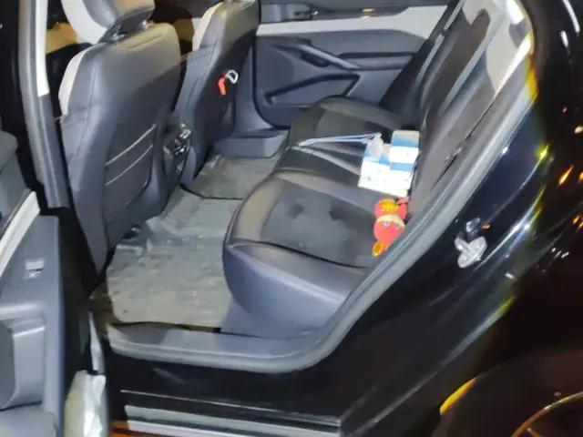 Ford Mondeo — Фото автомобиля 11