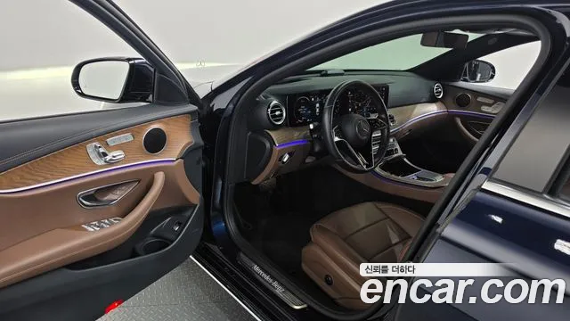 Mercedes-Benz E-Class W213 — Фото автомобиля 15