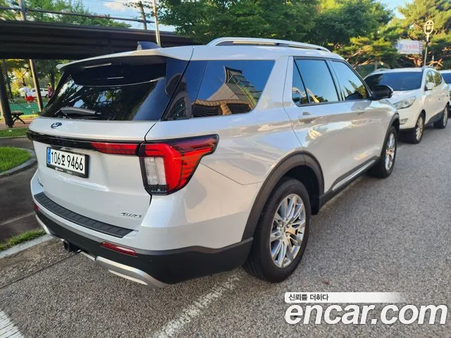 Ford Explorer Generation 6 — Фото автомобиля 4