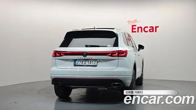 Volkswagen Touareg Touareg 3 поколение 3.0 TDI Prestige — Фото автомобиля 4
