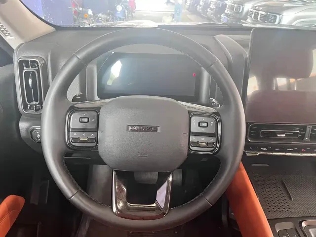 Haval H9 — Фото автомобиля 9