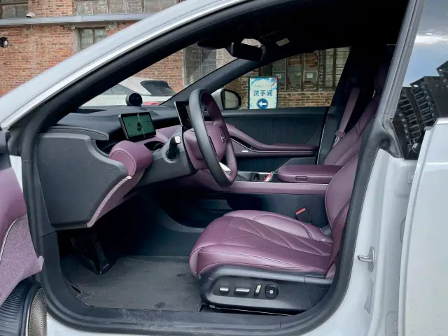 Nio ET5 Touring — Фото автомобиля 9