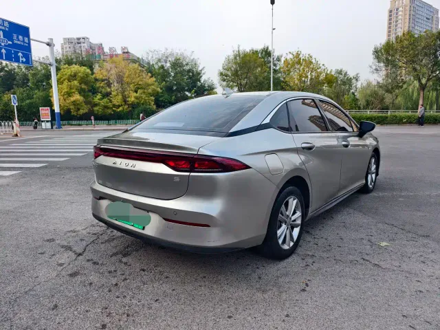 GAC Aion S — Фото автомобиля 4