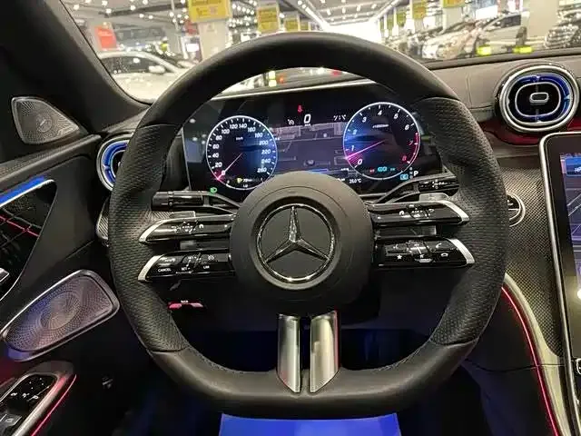 Mercedes-Benz C-Class — Фото автомобиля 7