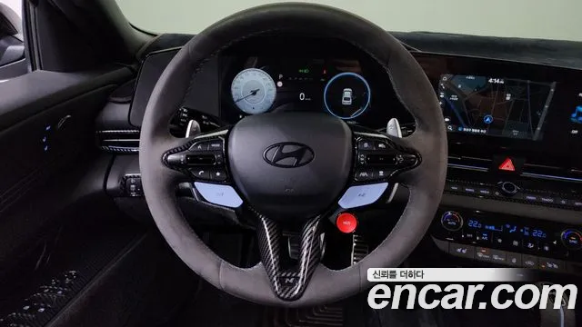 Hyundai Avante CN7 — Фото автомобиля 13
