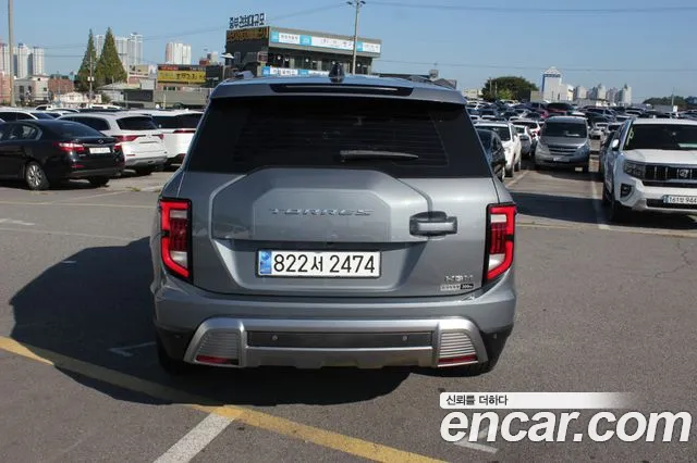 KGM Torres — Фото автомобиля 3