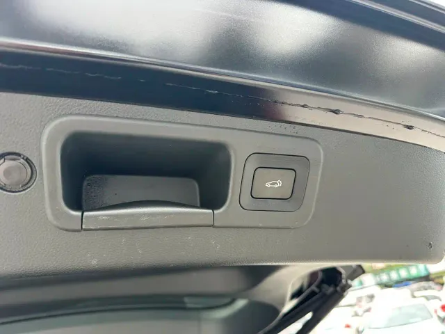 GAC Trumpchi GS8 — Фото автомобиля 10