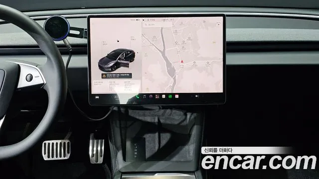 Tesla Model 3 — Фото автомобиля 14