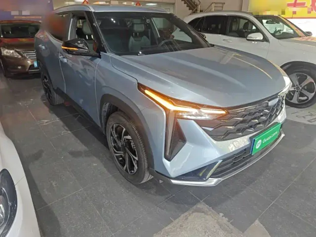 Geely Boyue — Фото автомобиля 3
