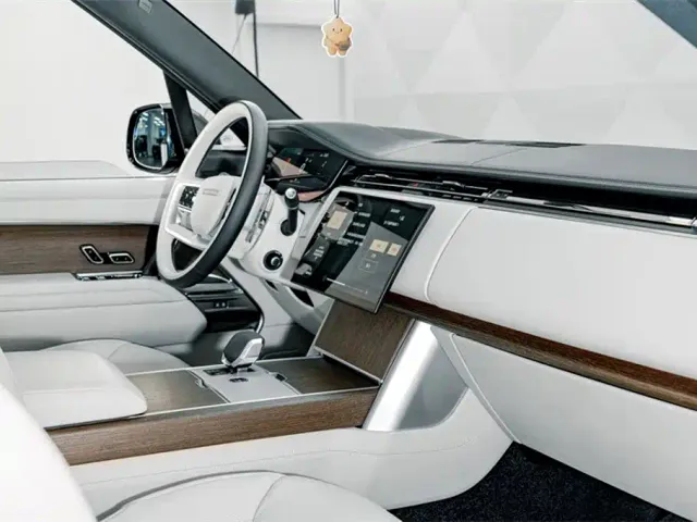 Land Rover Range Rover — Фото автомобиля 20