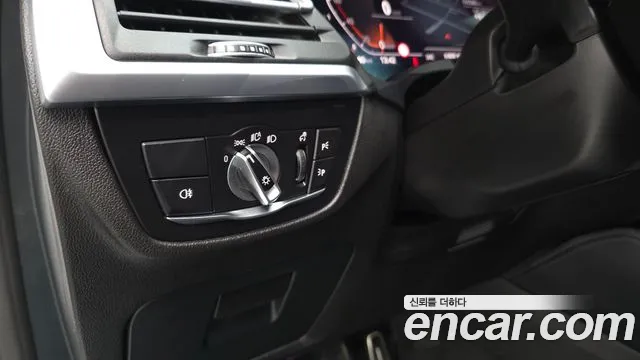 BMW X4 xDrive20i M Sport Pro Special Edition — Фото автомобиля 29