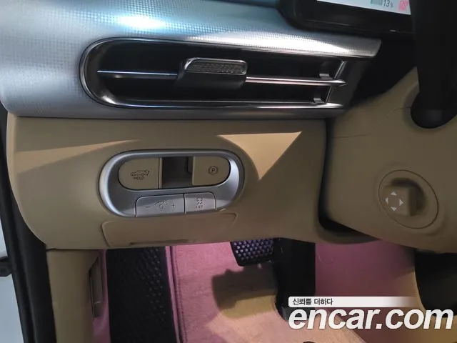 Genesis GV60 — Фото автомобиля 11