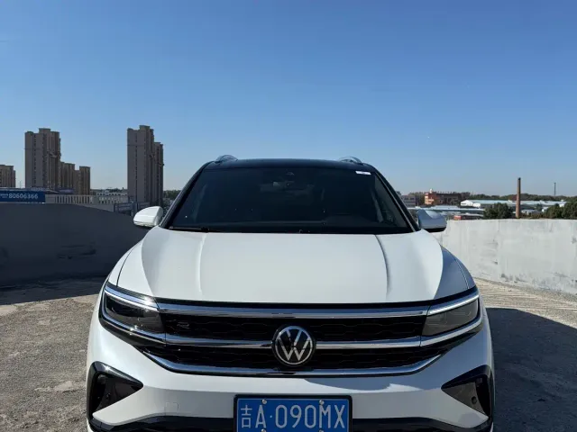Volkswagen Talagon — Фото автомобиля 2