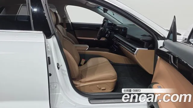Hyundai Grandeur GN7 — Фото автомобиля 16