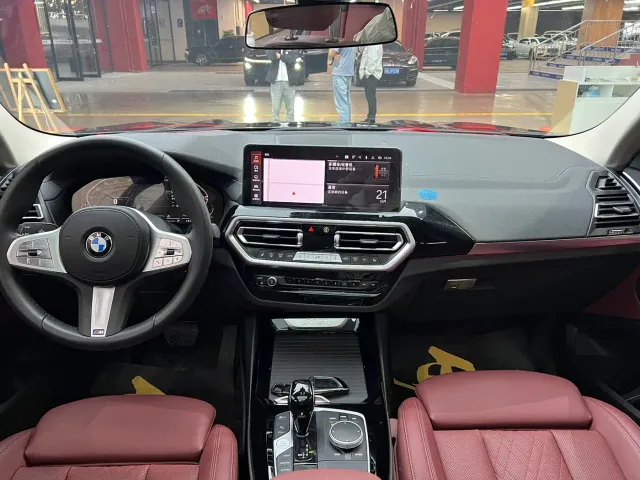 BMW X3 — Фото автомобиля 9