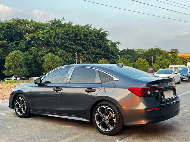 Honda Civic — Фото автомобиля 9