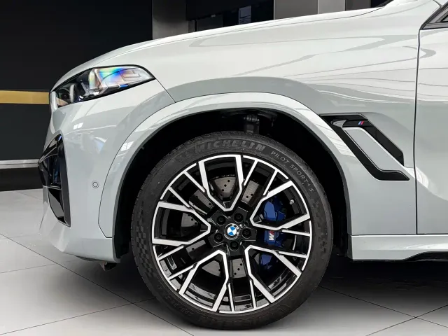 BMW X6 M — Фото автомобиля 17