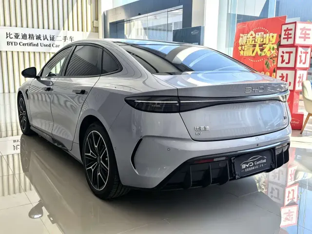 BYD Seal — Фото автомобиля 4