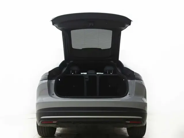 Nio EC6 — Фото автомобиля 14