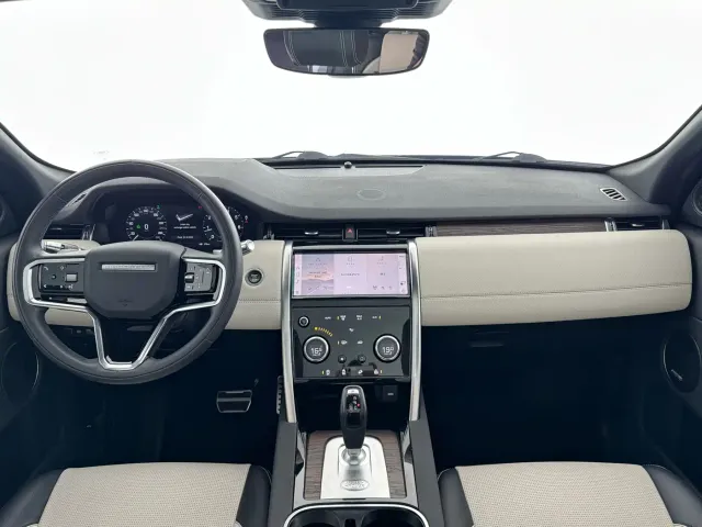 Land Rover Discovery Sport — Фото автомобиля 7