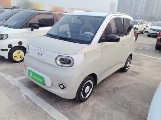Фотография автомобиля — Wuling Hongguang Mini EV