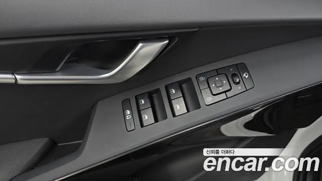Kia Niro The All New — Фото автомобиля 22