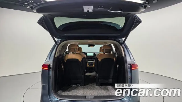 Kia Canival Carnival 4 поколение Бензин 9 мест Signature — Фото автомобиля 20