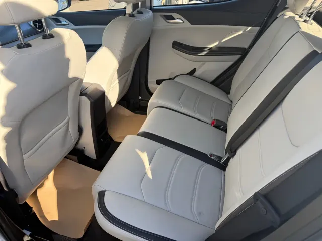 BYD Yuan Pro — Фото автомобиля 7